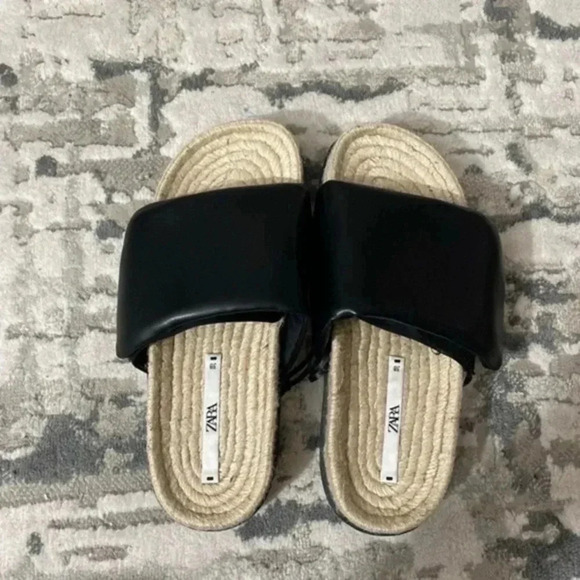 Zara low heel black quilted jute sandals 7.5 - Picture 3 of 6